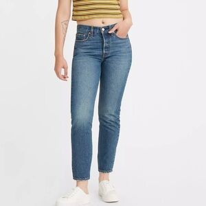 Levi’s‎ Wedgie Icon Fit Ankle Women’s Straight Leg Jeans Size 27